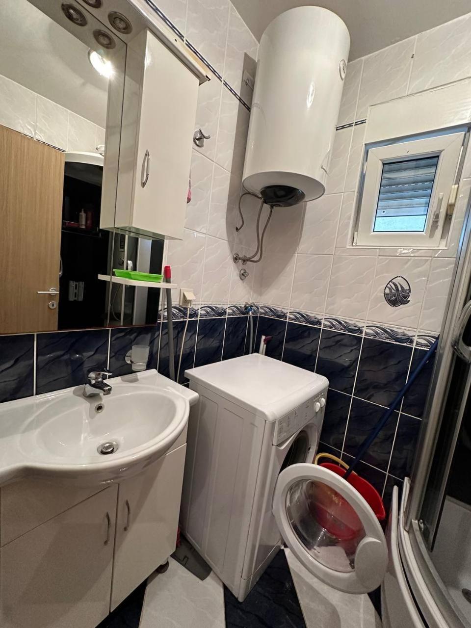 Apartment Lido Of Herceg Novi Bijela Ngoại thất bức ảnh